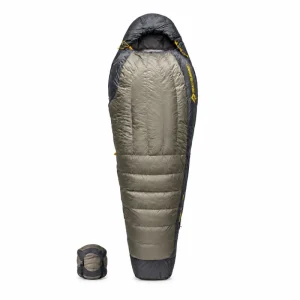 Sea to Summit Spark Pro 30 F Regular sleeping bag with compression sack on white background