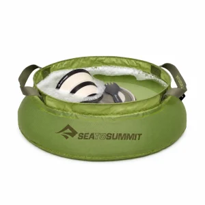 Sea to Summit Ultra-Sil Kitchen Sink 10L — Tarragon sink shown in wash use